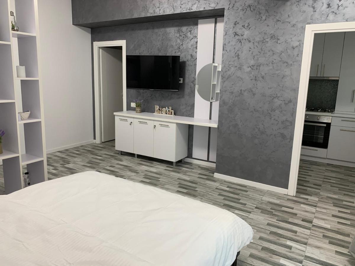 Apartament Alexandra Aparthotel Mamaia Exteriör bild
