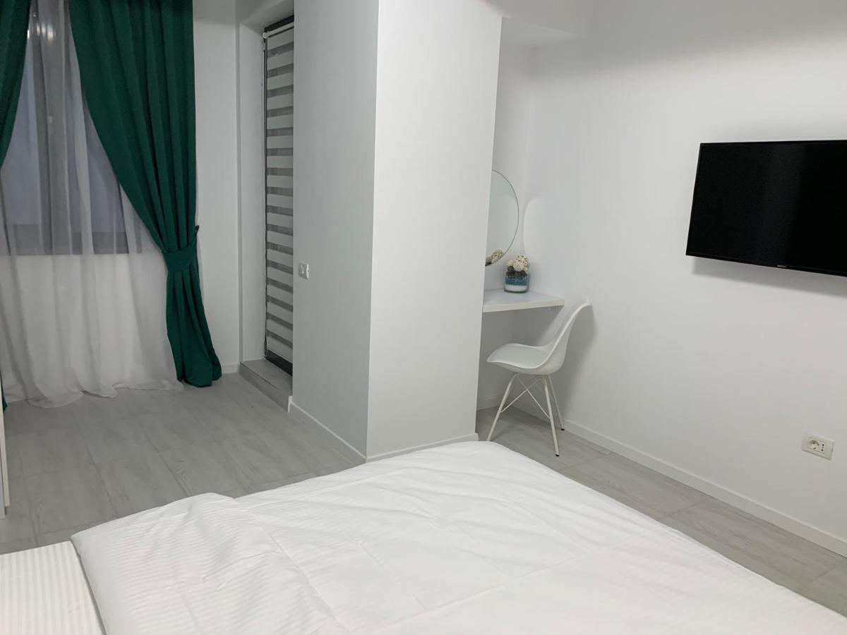 Apartament Alexandra Aparthotel Mamaia Exteriör bild